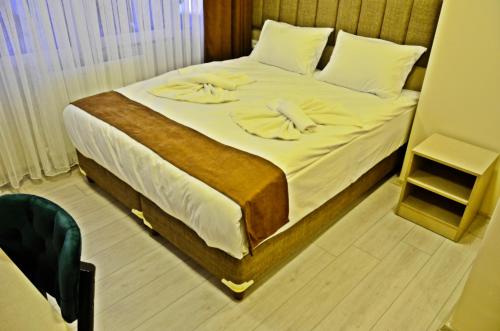 Quadruple Room image 7