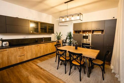 Luxurious & Stylish Penthouse with Private Pool, Msida (fotografie 7)