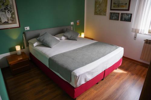 1 queen bed
