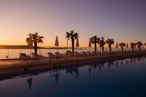 Dolmen Hotel Malta - image 12