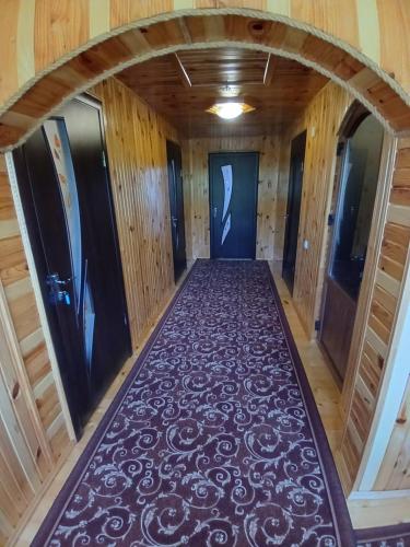 ทัศนียภาพภายนอกโรงแรม, На Пагорбі in มิคูลิชิน