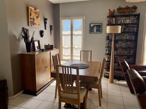 GuestReady - Vintage African Apt near La Rochelle