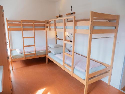 Avenches Youth Hostel - image 5