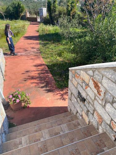 Mani Spot II Mani Spot II