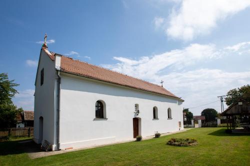 Obedska Bara - Kupinovo Retreat House