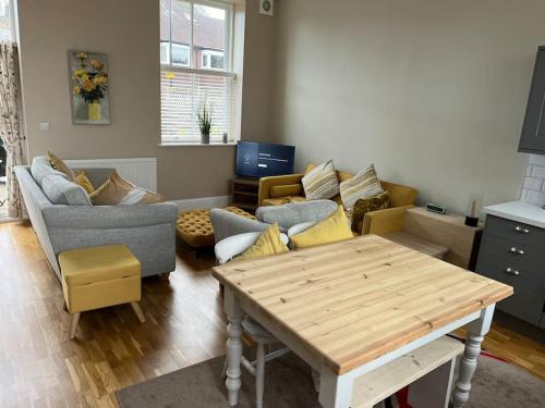 Micklefield Lodge in Leeds Bradford Airport and Nearby
