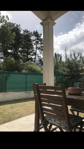 Maison a partager avec l'hôte chambre d'hôte Courbons