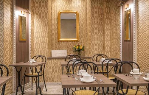 Terminus Orleans Hotel in 14th - Tour Montparnasse