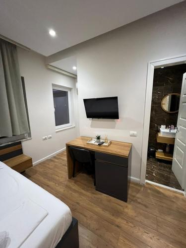 Urban Room 5, Тирана (фото 7)