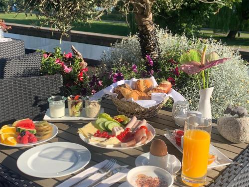 Villahotel Rheinblick - image 13
