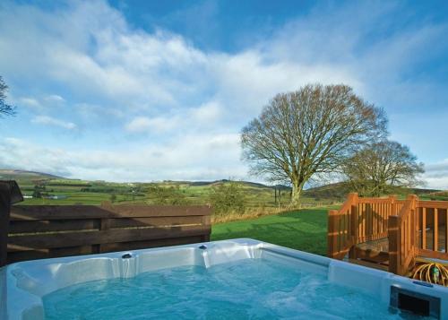 Nunland Hillside Lodges