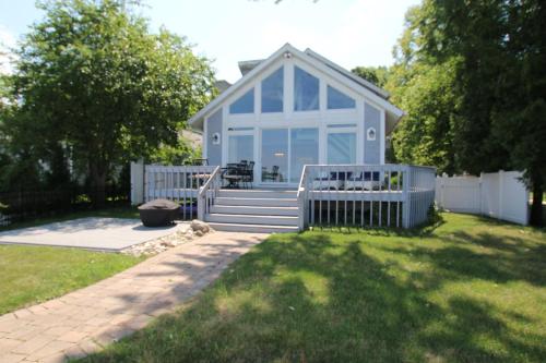 Beautiful House on the Bay! in Green Bay, USA