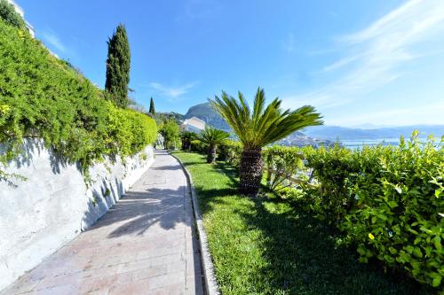 In Costa Relais & Luxury Suites Room Type - Double Room with Sea View