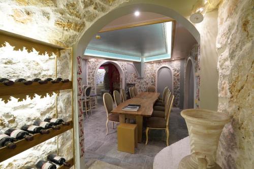 Acropolian Spirit Boutique Hotel - image 14