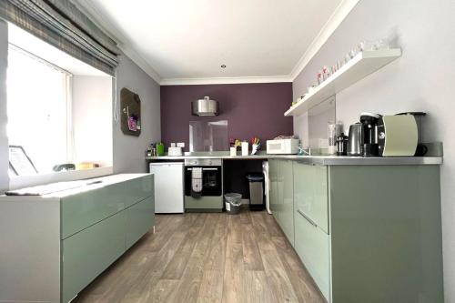 Iekārtas, Thistle Apartment Golspie in Golspija