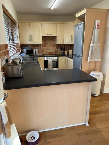 ห้องครัว, Home near the River Shannon in รูสกี