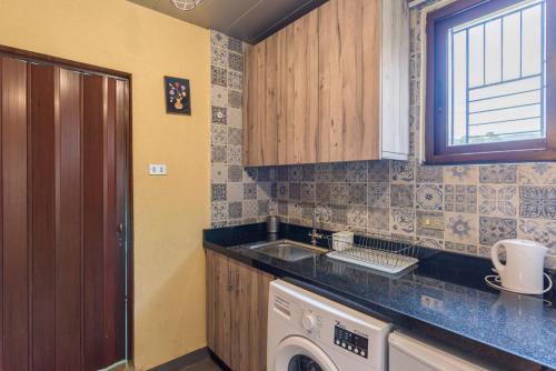 Kitchen, Timberwood Studio in Batroun in Batroun