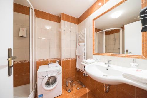 Revelton Studios Františkovy Lázně - image 11