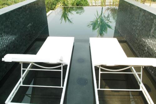 Veranda High Residence