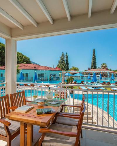 Suite with Pool View