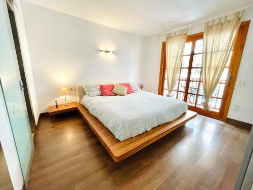 Ensuite Double Room with Terrace in Shared Apartment in center of Santa Eularia with Sea View and Close to the Beach