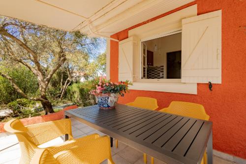 Villehardouin Farm Estate, Studios & Apartments, Minia, Kefalonia 5