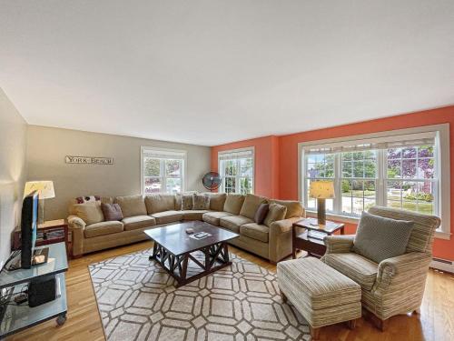 Beach House Brought to you by GetAway Vacations