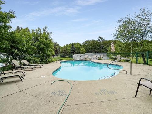 Lighthouse - Q991 Brought to you by GetAway Vacations Lighthouse - Q991 Brought to you by GetAway Vacations