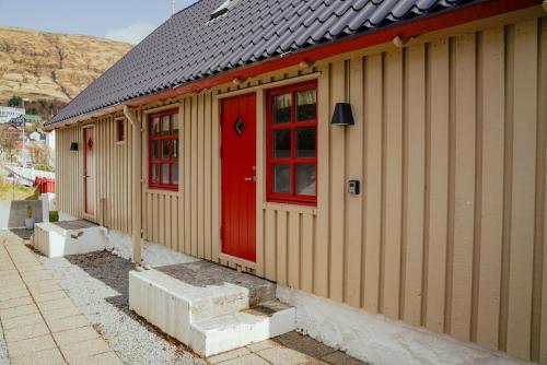 Utvendig, Lovely 4 Bedroom House in Vestmanna in Sørvágur