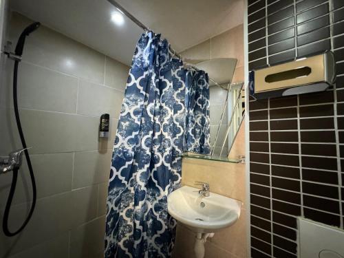 Hotel La Belle Vue - image 3
