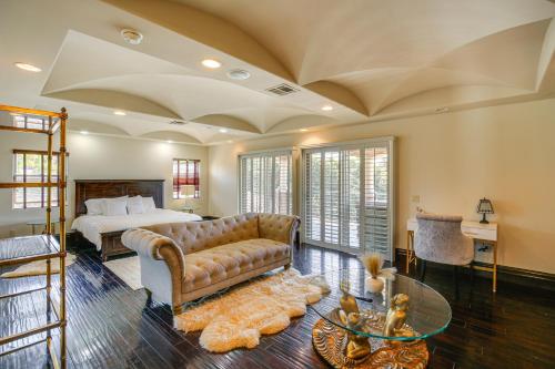 Spacious Fullerton Villa with Private Pool and Hot Tub