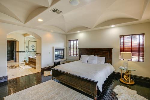 Spacious Fullerton Villa with Private Pool and Hot Tub