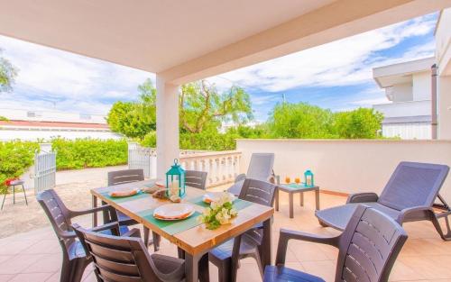 Villa "Mezza Luna" mit Garten in der Nahe von Ostuni - Puglia