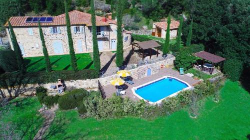 Ferienhaus in Montecastelli Pisano mit beheiztem Whirlpool