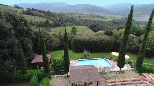 Ferienhaus in Montecastelli Pisano mit beheiztem Whirlpool