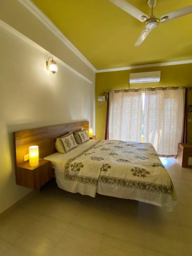 1 queen bed