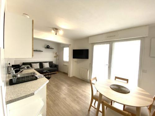 Charmant appartement 2 à 4 personnes à 200m de la plage avec wifi - ALAN - Location saisonnière - Ploemeur
