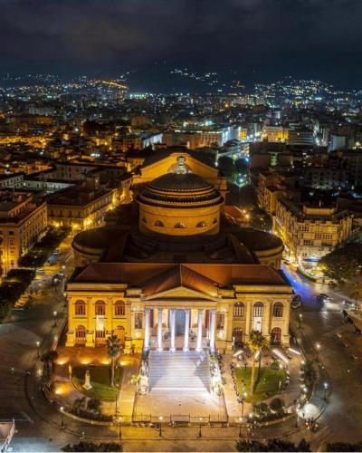 Hola Cathedral House, Palermo (fotografie 2)
