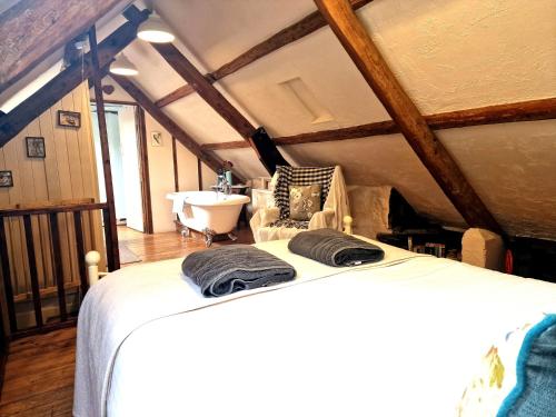 Y Beudy Llangrannog Y Beudy Llangrannog