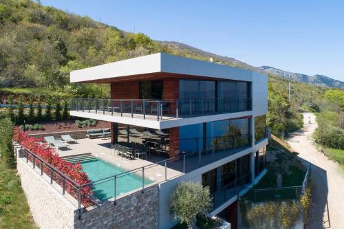 Luxury Villa Vista Hills with a pool near Opatija - Accommodation - Mošćenice