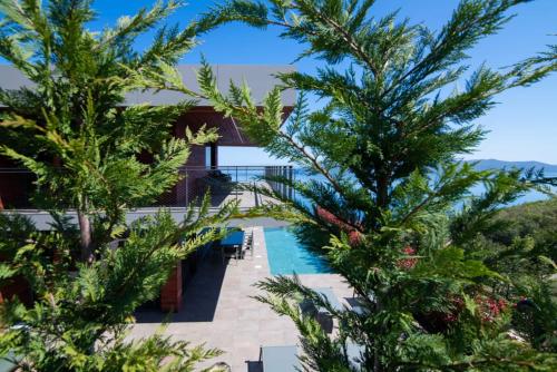 Luxury Villa Vista Hills with a pool near Opatija