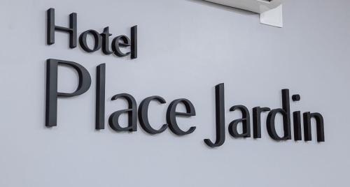 Hotel Place Jardin