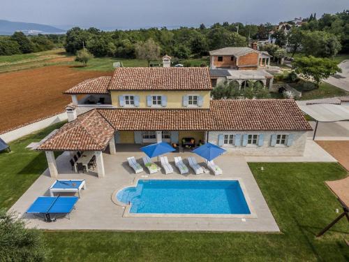 Ferienhaus mit Privatpool für 9 Personen ca 200 qm in Segotici, Istrien Südküste von Istrien, Marčana