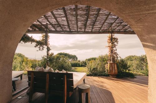 Deluxe Room with Sea View and Garden