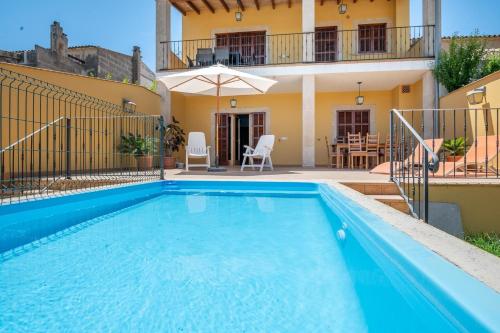 Ferienhaus mit Privatpool für 7 Personen ca 272 qm in Son Carrio, Mallorca Südostküste von Mallorca gîte à louer Son Carrió