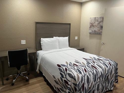 Standard Room with One Double Bed Disability Access Non-Smoking