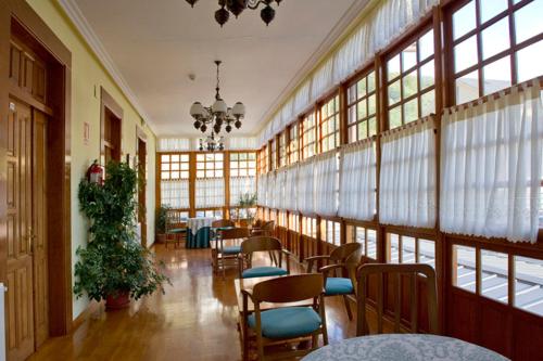 Hotel Restaurante La Casilla - image 5