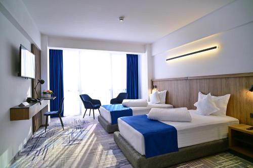 Expocenter Hotel - image 2