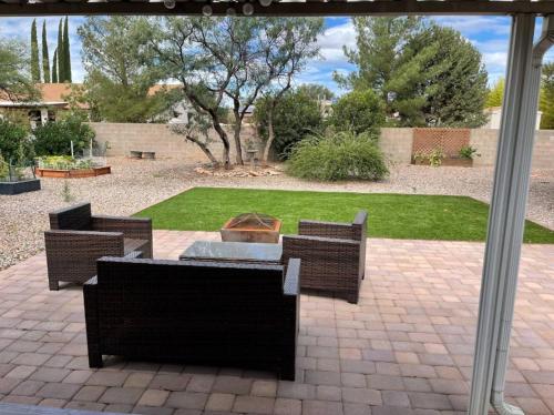 . Vista Retreat - Country Club Estates