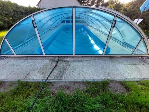 Schönes Ferienhaus mit Pool in ruhiger Lage photo 2